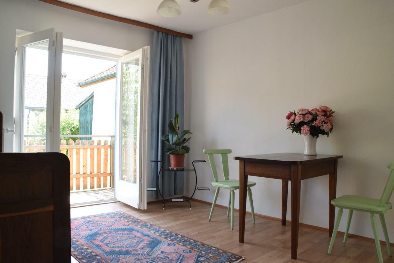 Vintage-Ferienwohnung Fuer 2 Schörfling Extérieur photo